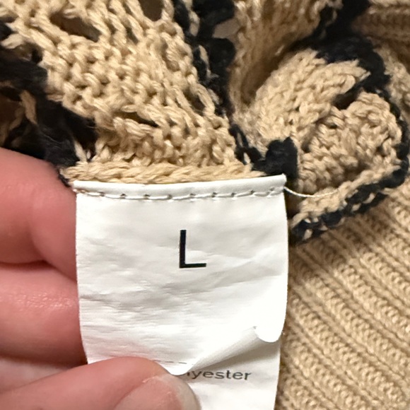 Striped Ruffle Sleeve Sweater - Picture 4 of 5